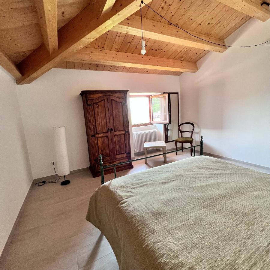 La Piazzetta Villa L'Aquila Bagian luar foto