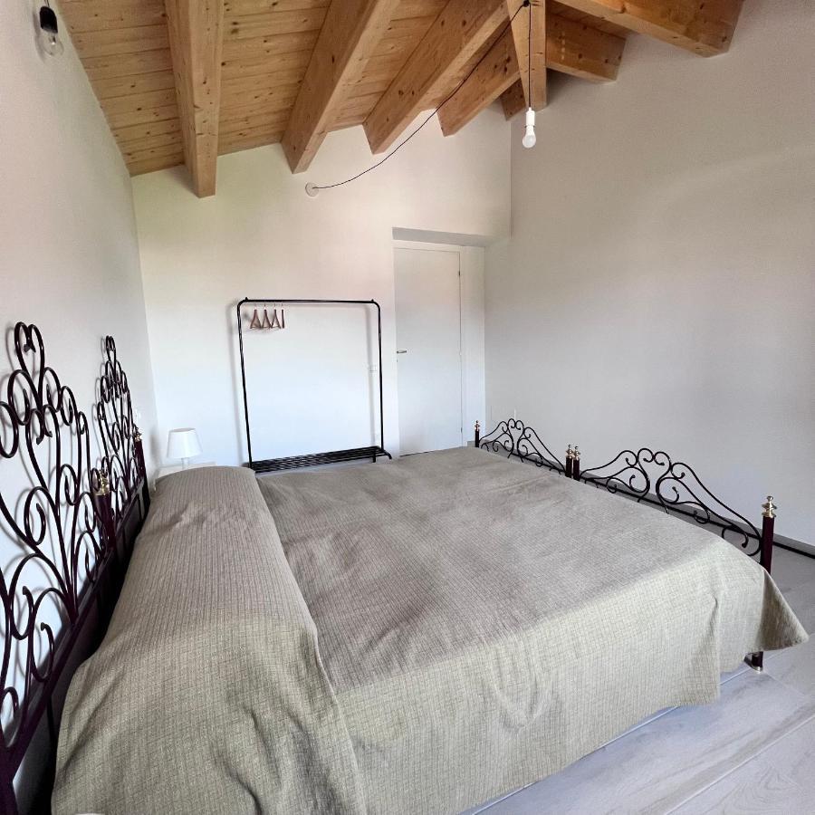 La Piazzetta Villa L'Aquila Bagian luar foto